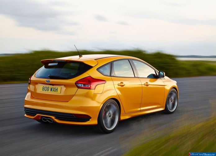 2015 Ford Focus ST - фотография 6 из 62