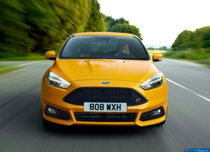 2015 Ford Focus ST - фотография 9 из 62