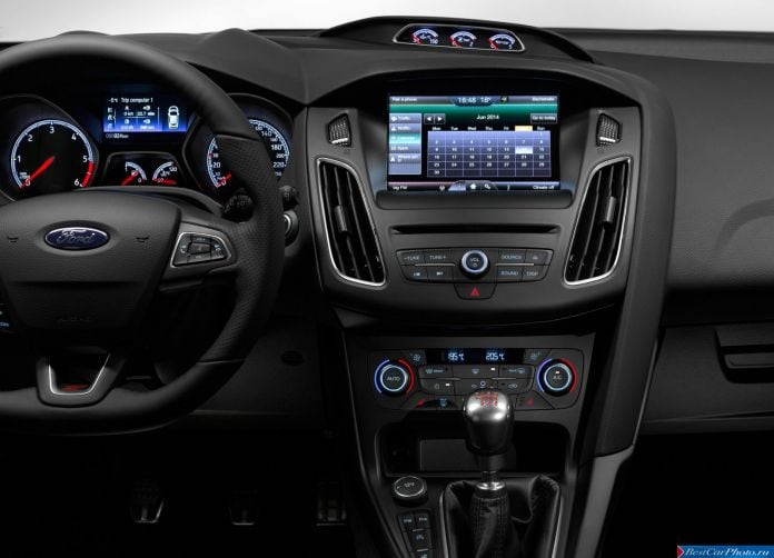 2015 Ford Focus ST - фотография 23 из 62 2015 Ford Focus ST - фотография 23 из 62