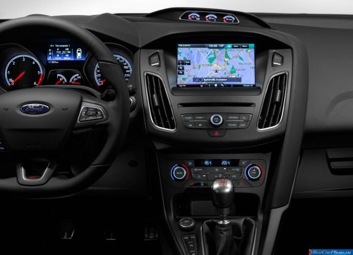 2015 Ford Focus ST - фотография 24 из 62 2015 Ford Focus ST - фотография 24 из 62