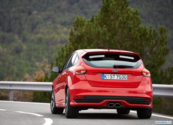 2015 Ford Focus ST - фотография 27 из 62 2015 Ford Focus ST - фотография 27 из 62