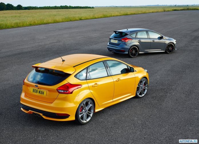 2015 Ford Focus ST - фотография 37 из 62