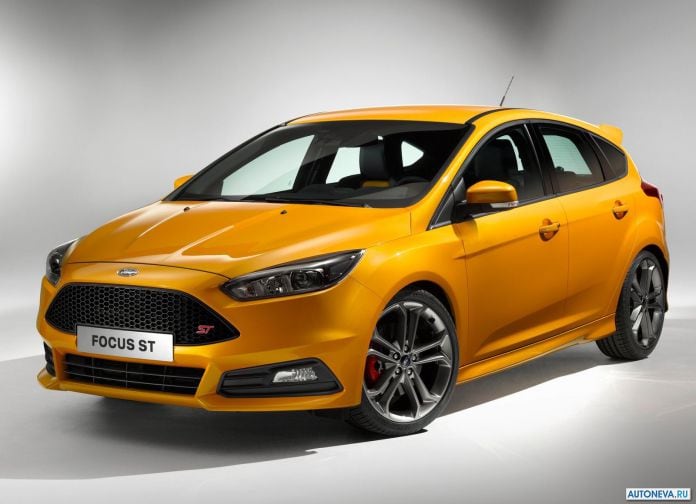 2015 Ford Focus ST - фотография 41 из 62