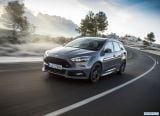 ford_2015_focus_st_wagon_008.jpg