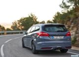 ford_2015_focus_st_wagon_016.jpg