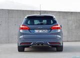 ford_2015_focus_st_wagon_020.jpg