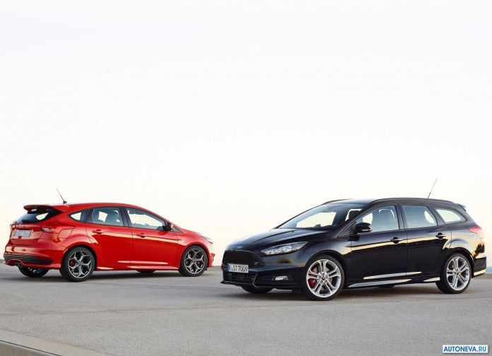 2015 Ford Focus ST Wagon - фотография 22 из 32