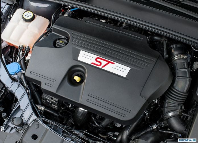 2015 Ford Focus ST Wagon - фотография 32 из 32