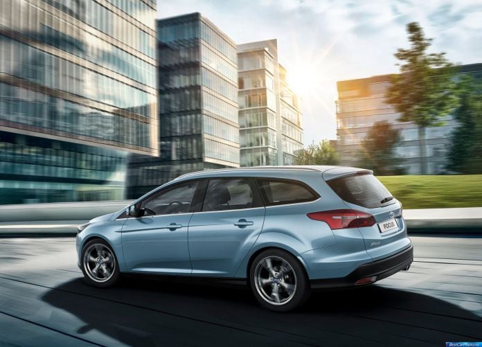 2015 Ford Focus Wagon - фотография 6 из 15