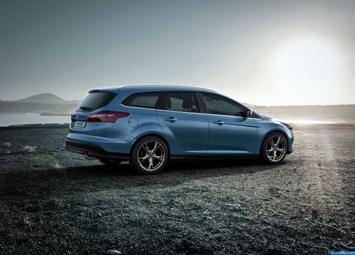 2015 Ford Focus Wagon - фотография 7 из 15