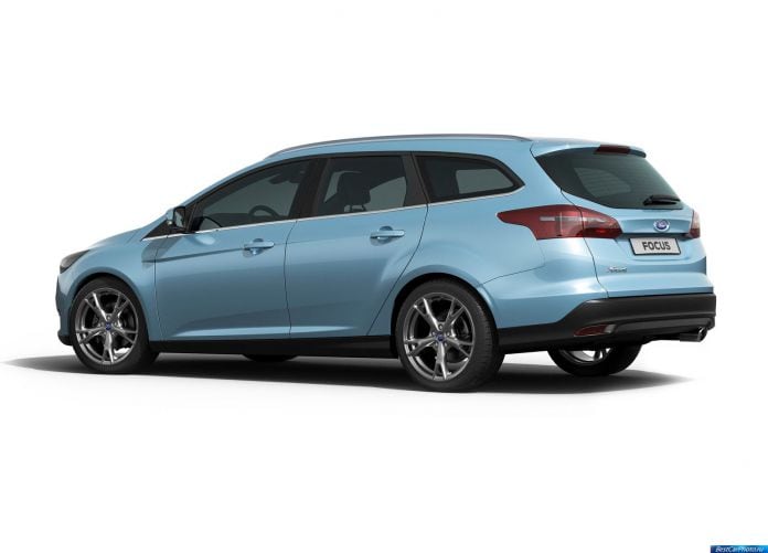 2015 Ford Focus Wagon - фотография 14 из 15