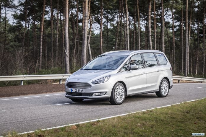 2015 Ford Galaxy - фотография 2 из 23