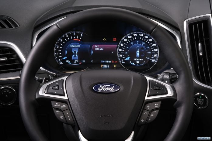 2015 Ford Galaxy - фотография 21 из 23 2015 Ford Galaxy - фотография 21 из 23