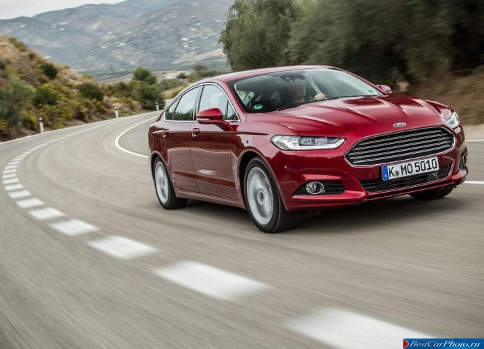 2015 Ford Mondeo - фотография 3 из 82