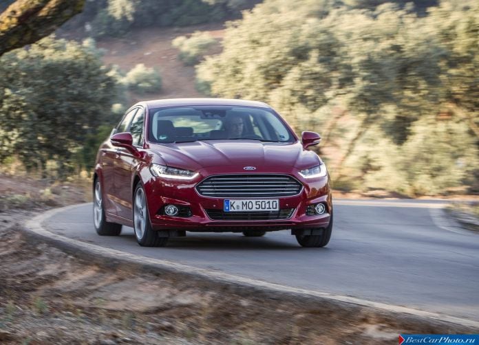 2015 Ford Mondeo - фотография 8 из 82