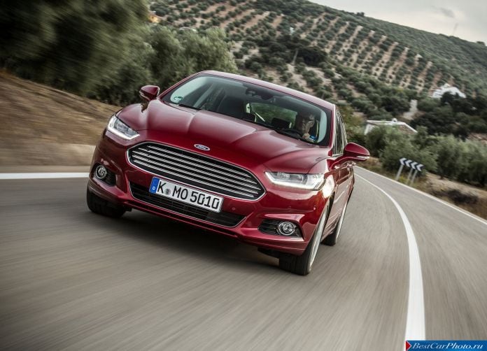 2015 Ford Mondeo - фотография 9 из 82