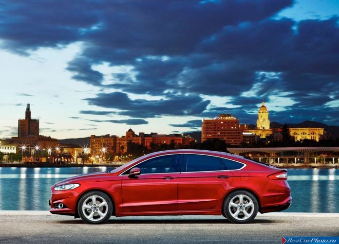 2015 Ford Mondeo - фотография 10 из 82