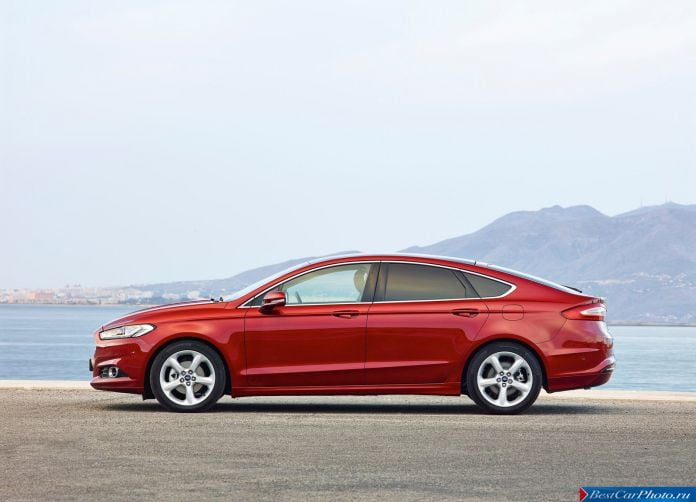2015 Ford Mondeo - фотография 11 из 82