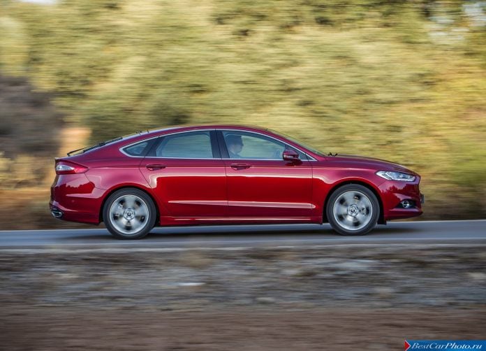 2015 Ford Mondeo - фотография 12 из 82