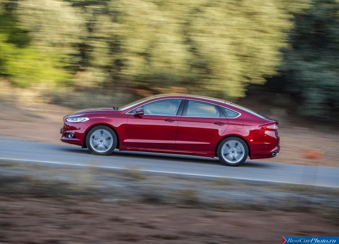 2015 Ford Mondeo - фотография 13 из 82