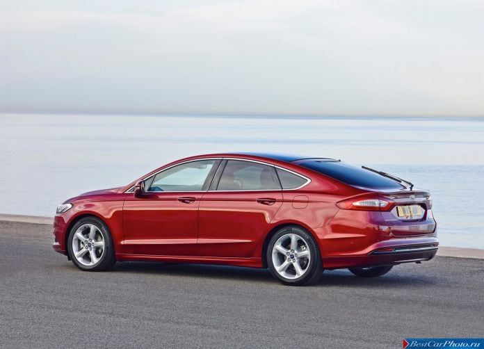 2015 Ford Mondeo - фотография 16 из 82