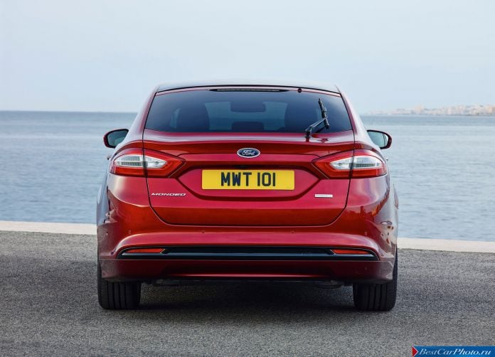 2015 Ford Mondeo - фотография 20 из 82