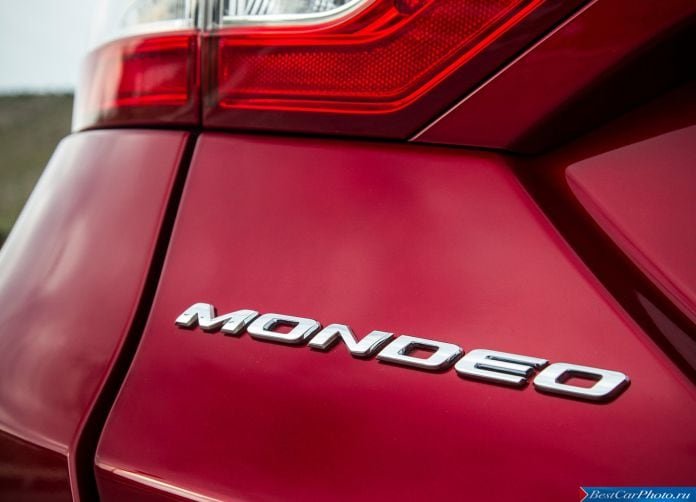 2015 Ford Mondeo - фотография 44 из 82