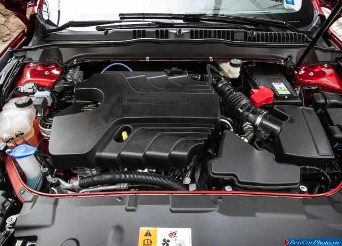 2015 Ford Mondeo - фотография 46 из 82
