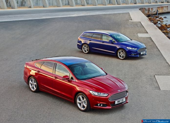 2015 Ford Mondeo Wagon - фотография 21 из 39