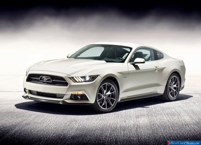 2015 Ford Mustang 50 Year Limited Edition - фотография 2 из 35