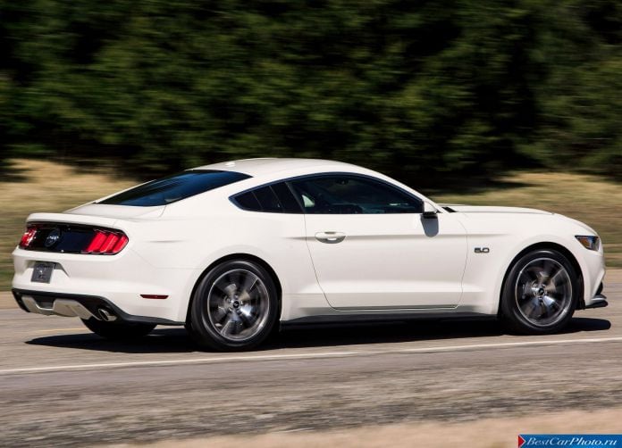 2015 Ford Mustang 50 Year Limited Edition - фотография 8 из 35