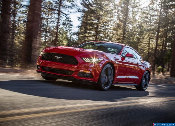 2015 Ford Mustang EcoBoost - фотография 5 из 93