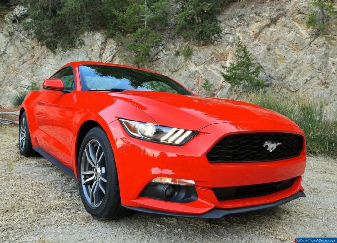 2015 Ford Mustang EcoBoost - фотография 17 из 93 2015 Ford Mustang EcoBoost - фотография 17 из 93