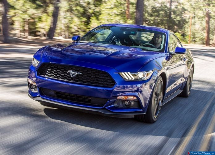 2015 Ford Mustang EcoBoost - фотография 21 из 93