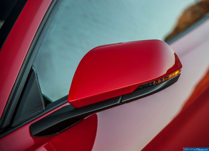 2015 Ford Mustang EcoBoost - фотография 86 из 93