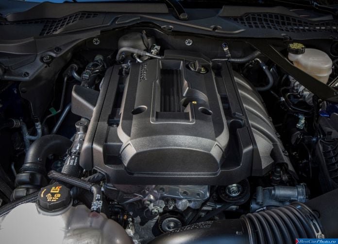 2015 Ford Mustang EcoBoost - фотография 90 из 93 2015 Ford Mustang EcoBoost - фотография 90 из 93