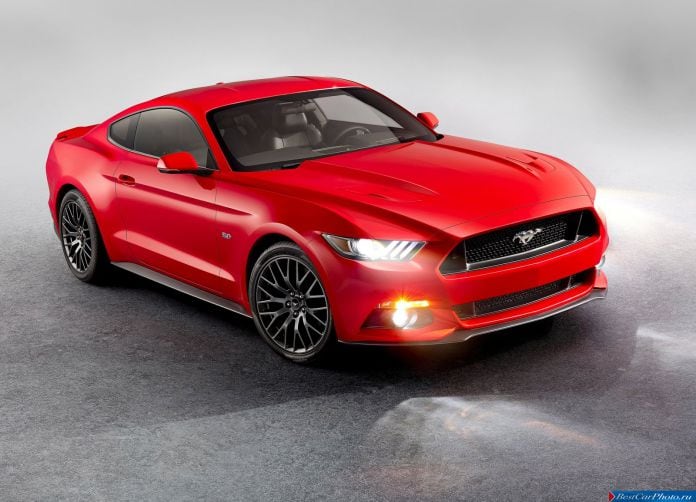 2015 Ford Mustang GT - фотография 3 из 66