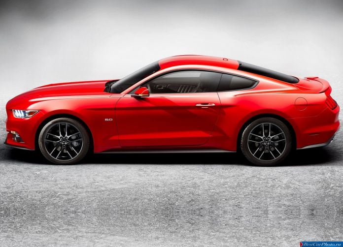2015 Ford Mustang GT - фотография 7 из 66