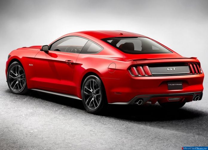 2015 Ford Mustang GT - фотография 10 из 66