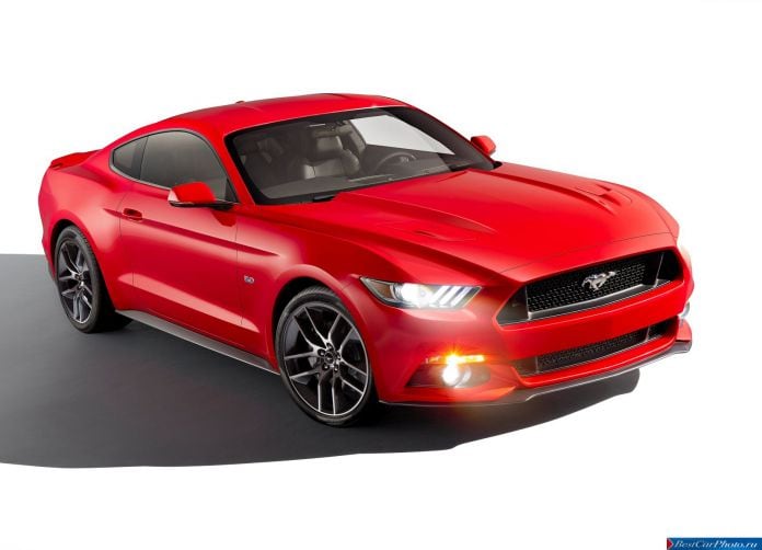 2015 Ford Mustang GT - фотография 11 из 66