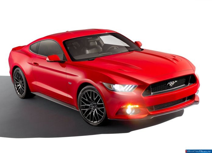 2015 Ford Mustang GT - фотография 12 из 66