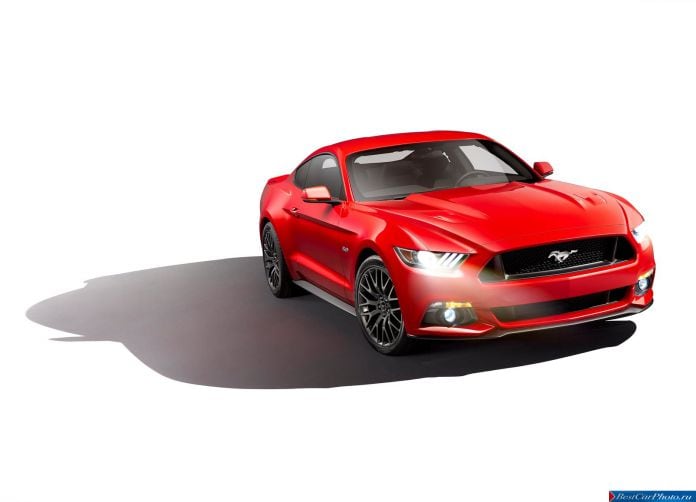 2015 Ford Mustang GT - фотография 14 из 66