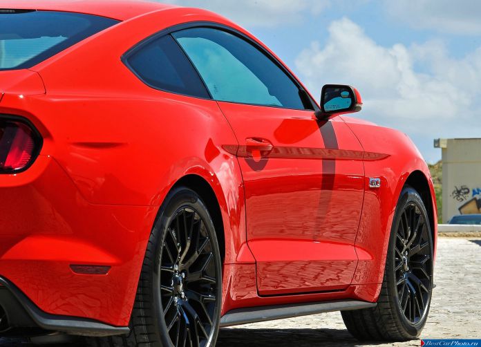 2015 Ford Mustang GT - фотография 45 из 66 2015 Ford Mustang GT - фотография 45 из 66