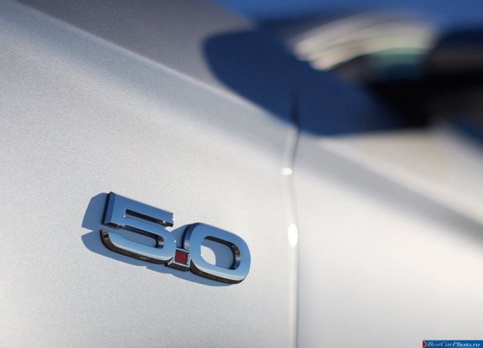 2015 Ford Mustang GT - фотография 50 из 66
