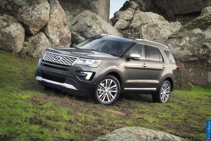 2016 Ford Explorer - фотография 7 из 53