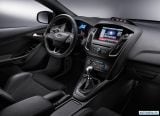ford_2016_focus_rs_084.jpg