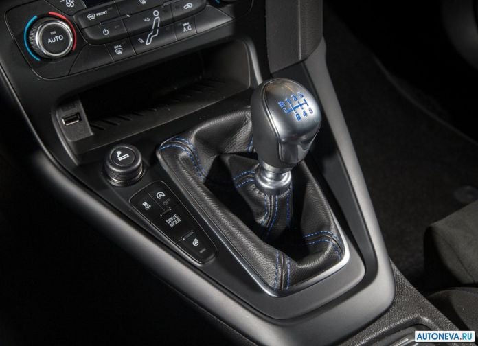 2016 Ford Focus RS - фотография 90 из 140