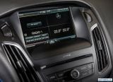 ford_2016_focus_rs_091.jpg