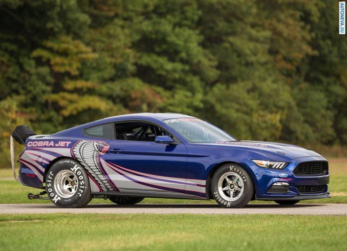 2016 Ford Mustang Cobra Jet - фотография 1 из 17