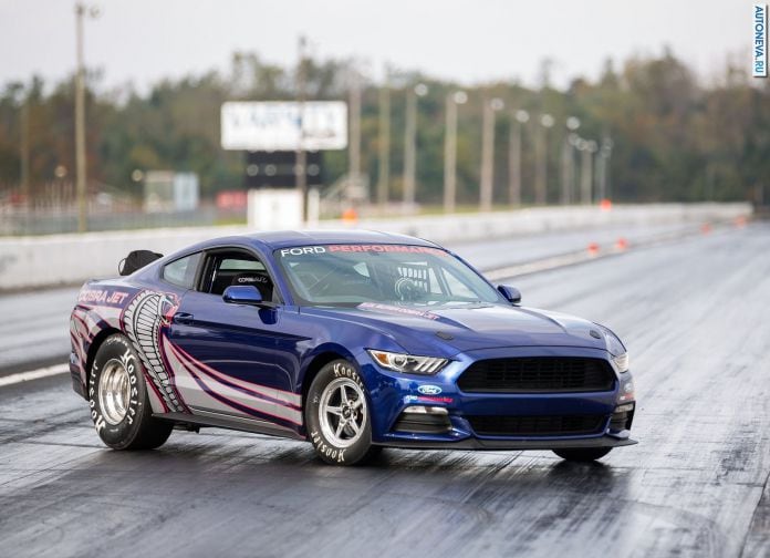 2016 Ford Mustang Cobra Jet - фотография 2 из 17